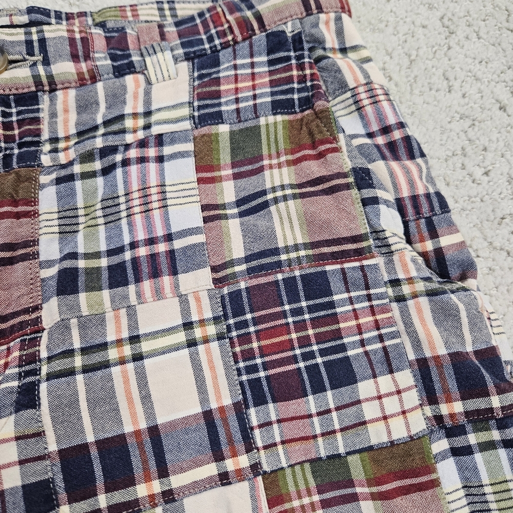 Y2k Abercrombie Fitch Madra Shorts Plaid Mens 30 Red Green Button Zip 9" - Picture 2 of 8